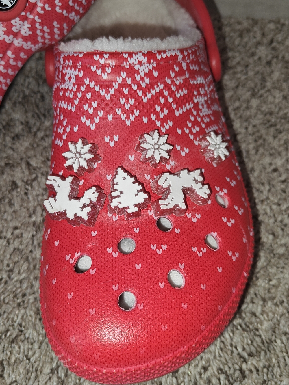 Holiday-Themed Festive Crocs Classic Lined Faux Fur Clogs M8, W10 - Picture 3 of 8